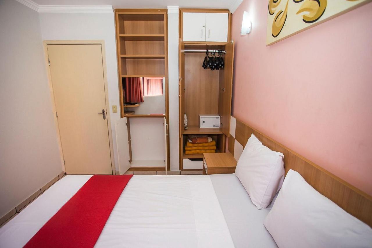 Diroma Fiori Apartment Caldas Novas Ngoại thất bức ảnh